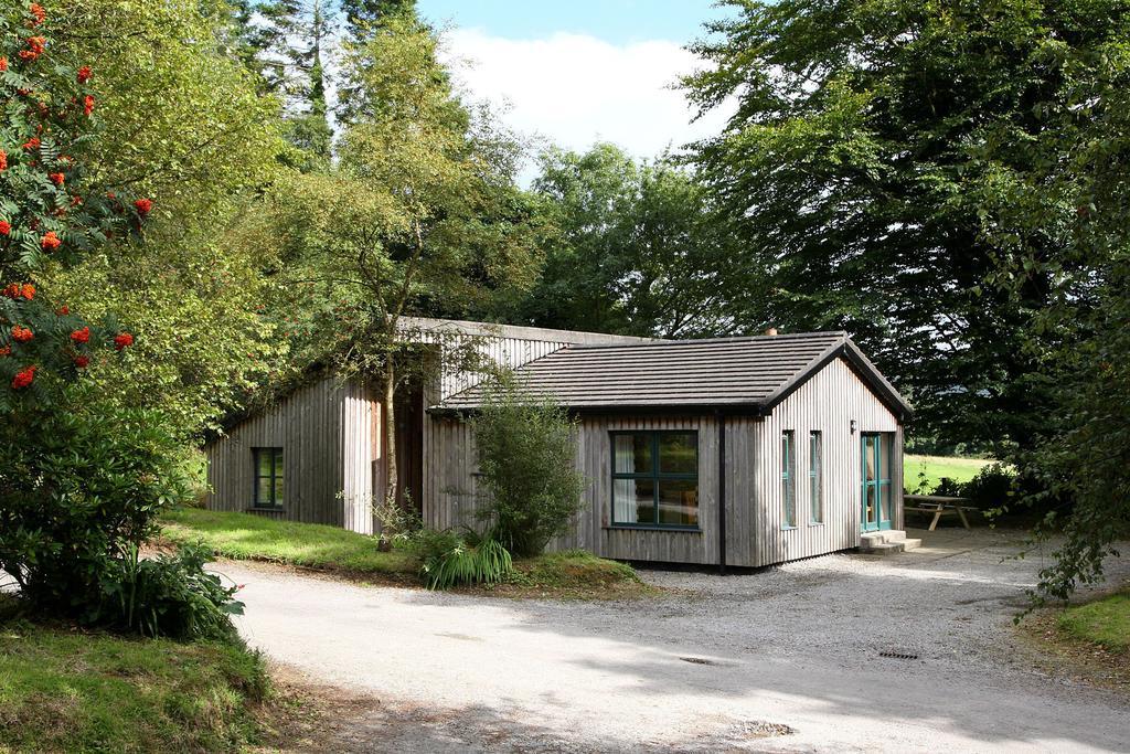Ballyhoura Mountain Lodges Ballyorgan Oda fotoğraf